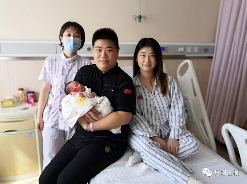 姚女宝宝怎么起名字(女主叫姚瑶的小说)