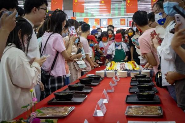 小孩美食节做什么好（人生可以平平淡淡地度过吗）