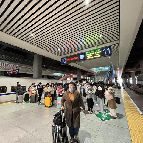 合肥汽车南站和合肥汽车客运南站是不是同一个车站？