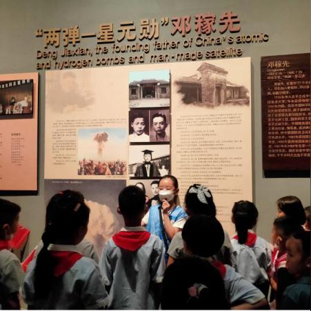 六安市和合肥市公交哪个好