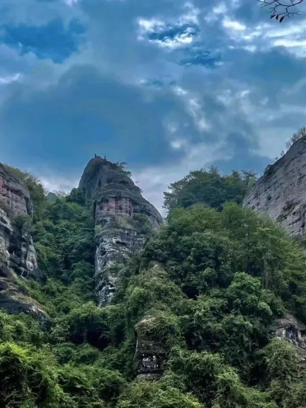 抖音怎么關聯(lián)熱點_為什么開流量比熱點快 運營百科