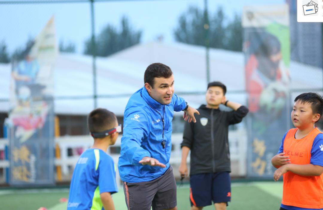 云南新增一例西班牙输入病例
/云南新增一例西班牙输入病例了吗-图1 云南新增一例西班牙输入病例
/云南新增一例西班牙输入病例了吗-图1