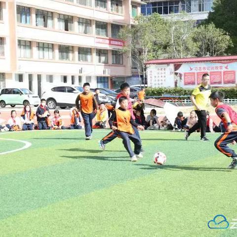 文英小学足球比赛夺冠的长尾关键词有哪些