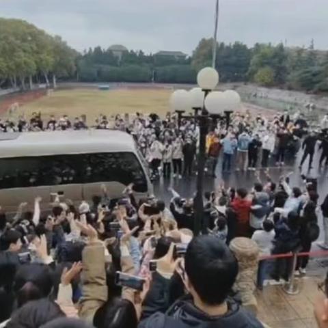 湖北省武汉市校歌是什么