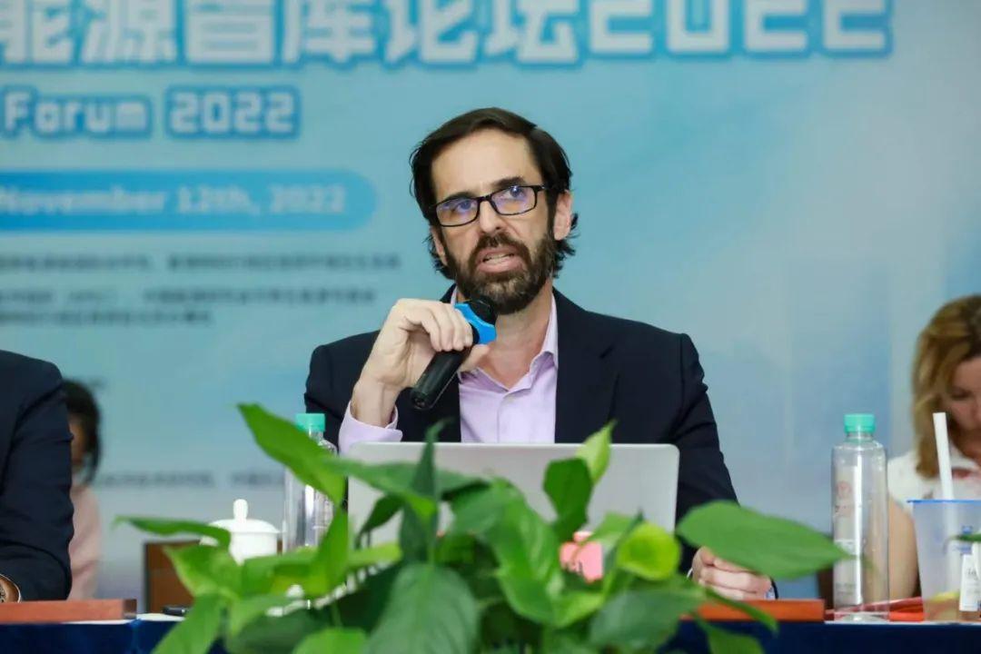 中国人民大学苏州校区(求问是去中国人大苏州校区中法学院学金融还是去南开大学学金融)