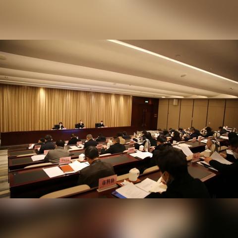 2025.12.12武汉今日穿衣指南