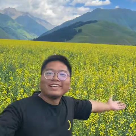 新疆尉犁现在穿什么衣服