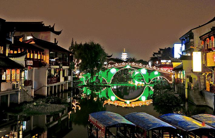 上海有什么标志美食（上海人说香辣蟹是什么意思）