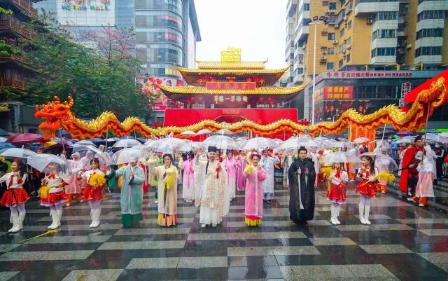 庙会美食都包括什么（家乡里每逢庙会地方小吃炒蜗牛这个干净不）