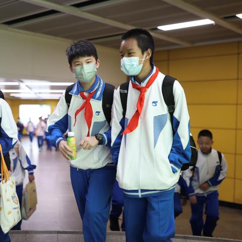 广州市共有几所中学？