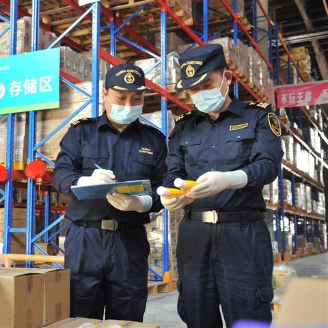 武汉跨境物流费用是多少
