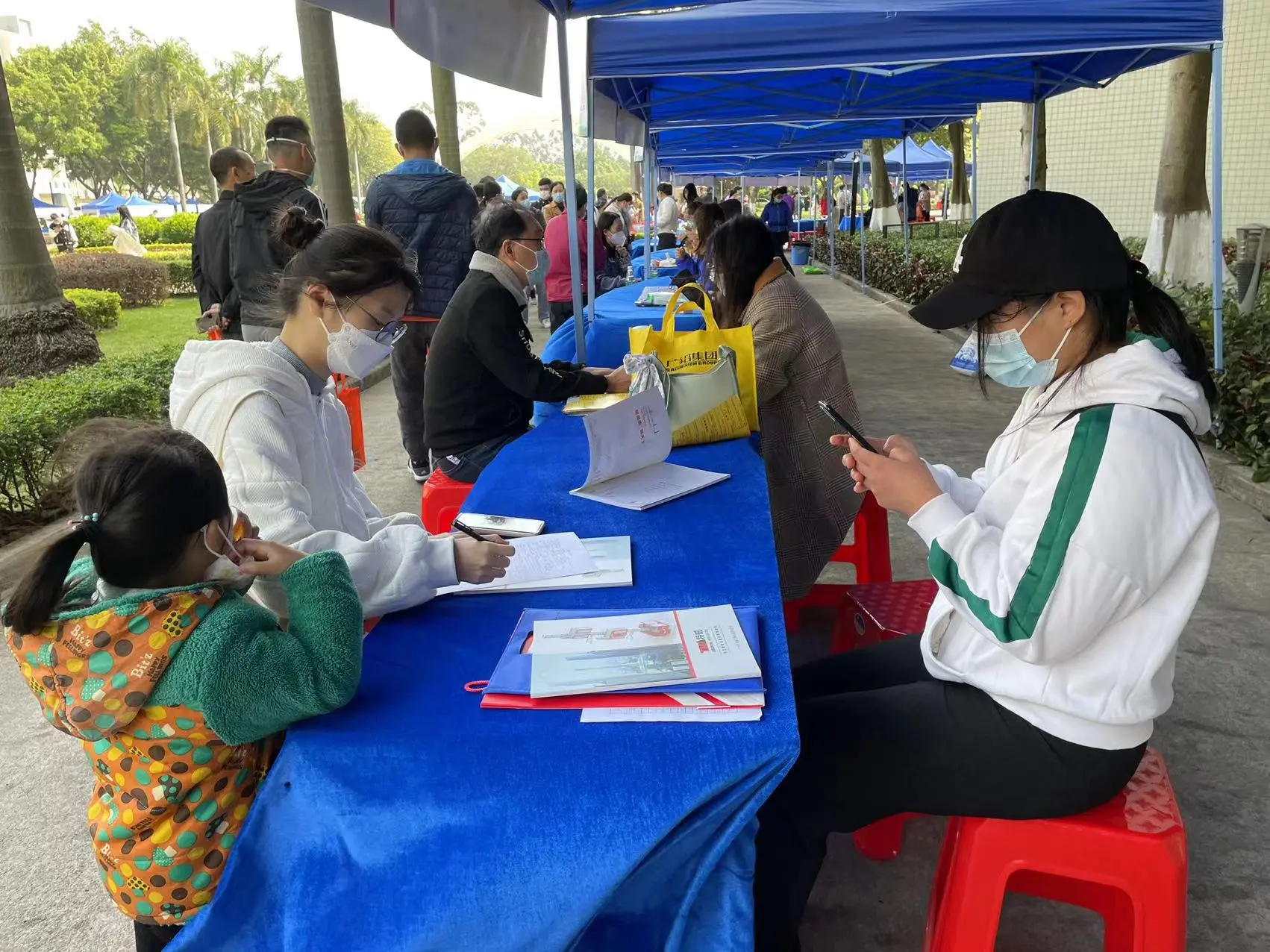 皮皮怎么找线下 怎么找线下业务