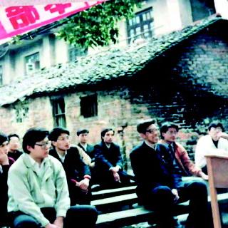 桂林市中学用什么版本的英语