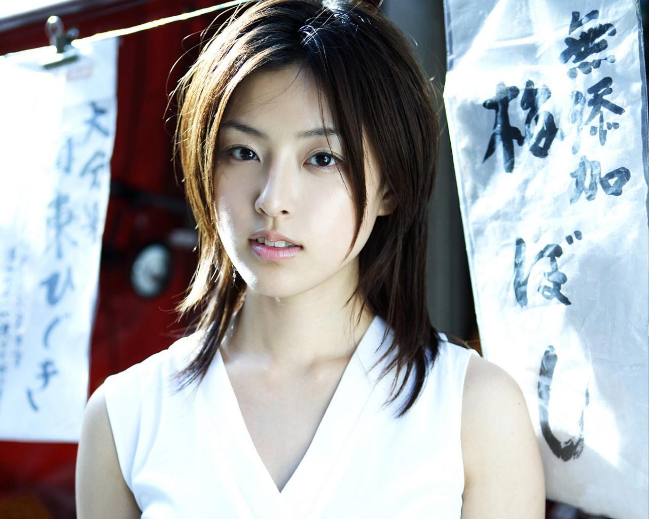 女多男少小说有哪些高干情节