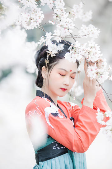 每天在汆肉中醒来(干姜)真人