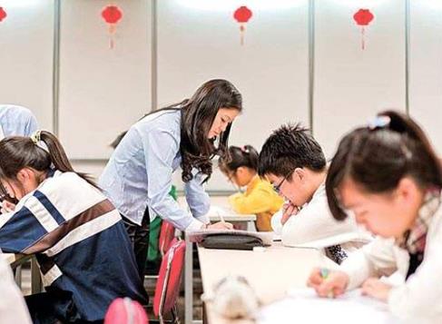 大学生找兼职场景2
