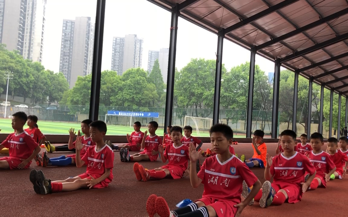 青少年儿童 青少年是多大的人
