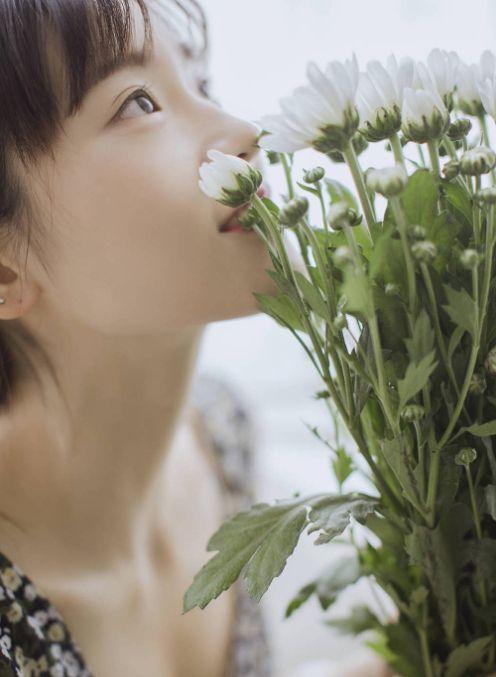 小东西几天没做怎么喷的到处都是 小东西给我c一下好不好