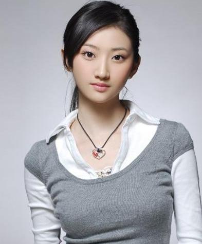 全肉一女N男np高H双龙甜宠 女主做任务被肉来肉去np