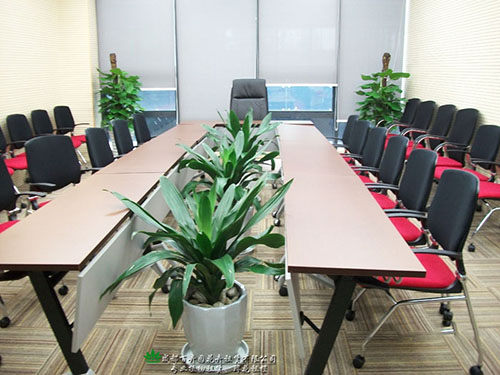 酒店会议室人造植物布置