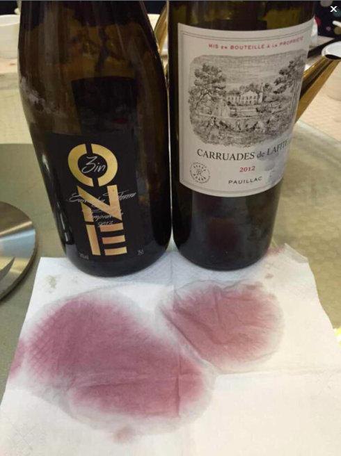 红酒倒纸巾真假图（几十块钱的红酒能喝吗）