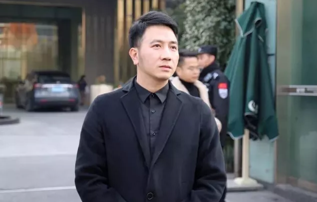 冰棺之梦，与逝去父亲的灵魂对话