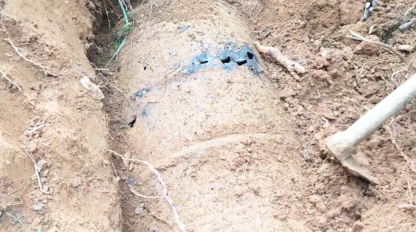 求解梦见自己躺在棺材里，梦境背后的深层含义与心理解析