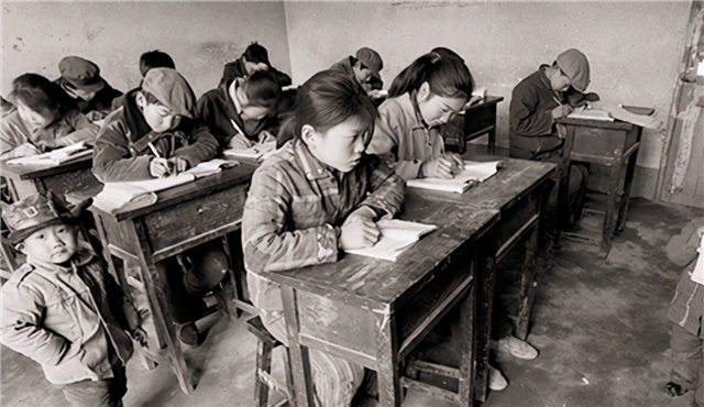 周公解梦，梦到家人买鞋的深层含义与解析