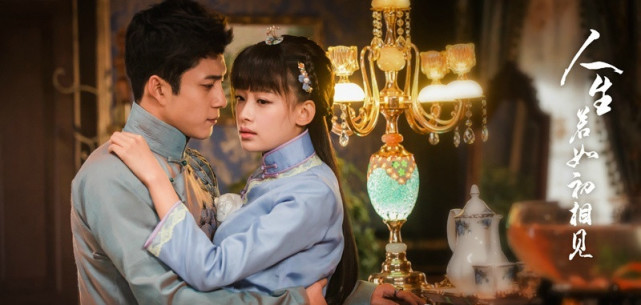 梦回往昔，为何一年后仍对前男友念念不忘——解密潜意识中的情感纠葛