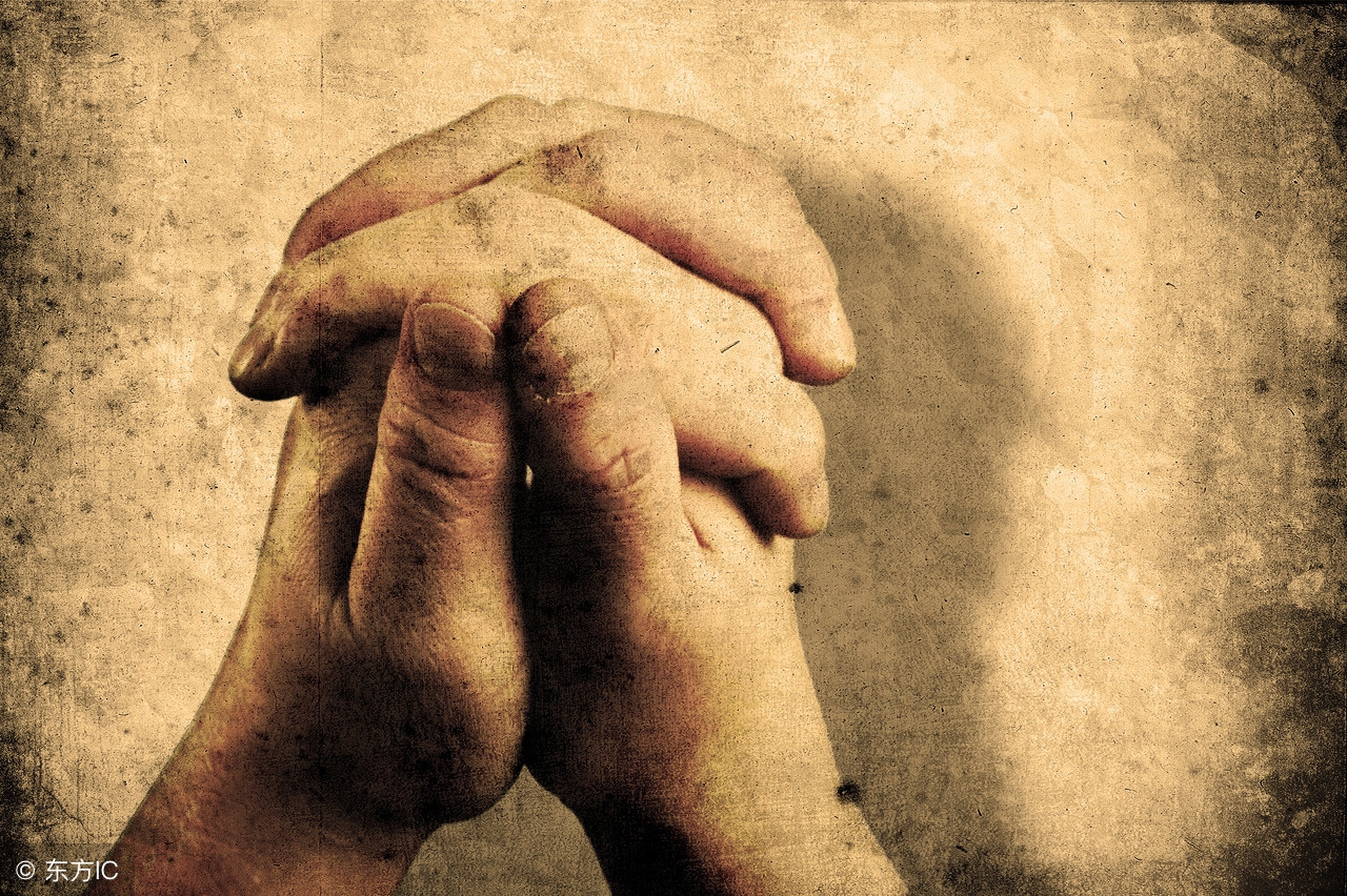 梦回往昔，解读梦中外公的生与死——一场关于时间、记忆与情感的深度对话