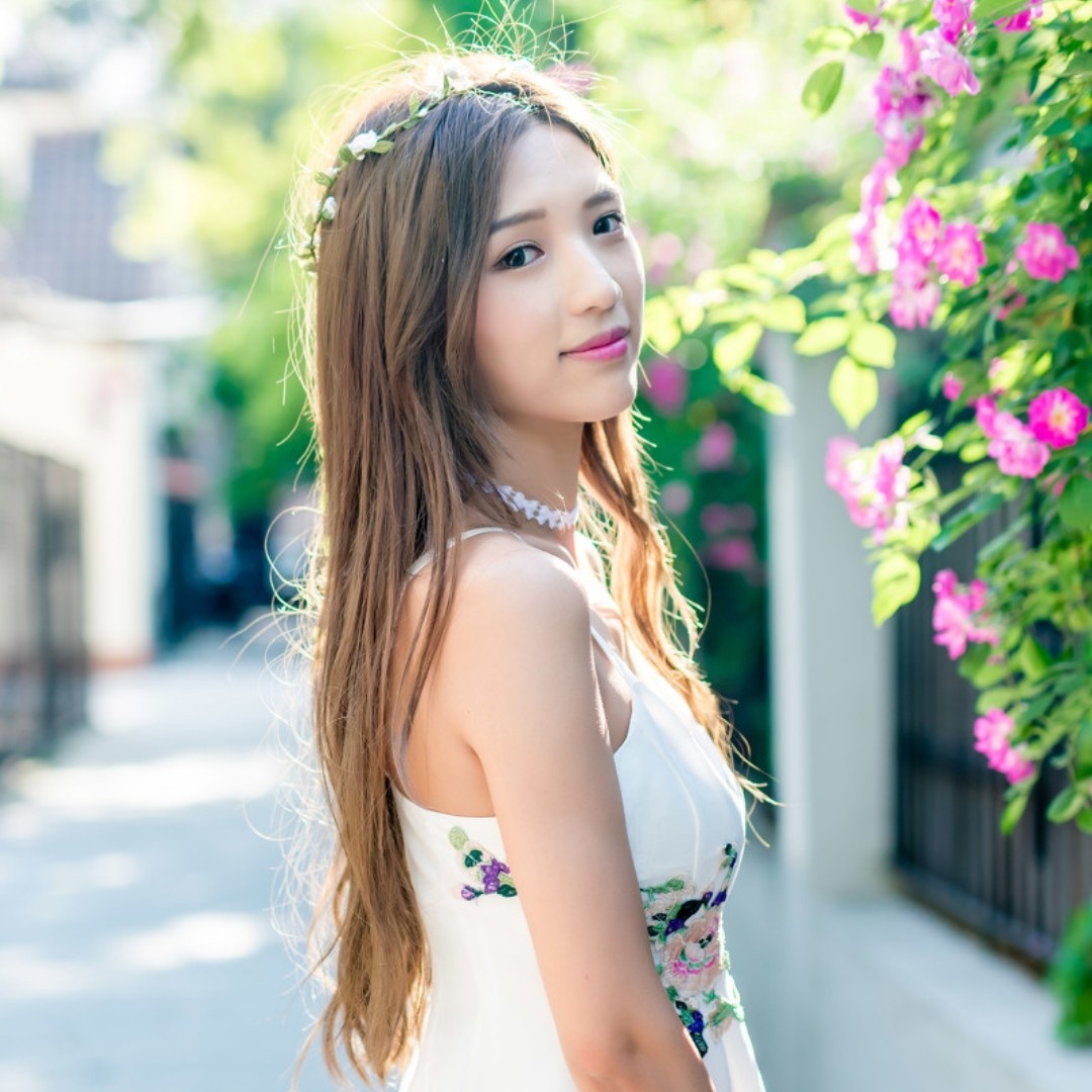 梦境解析，当请高手解答我昨晚梦见自己的老婆跟别的男人结婚成为内心不安的映射