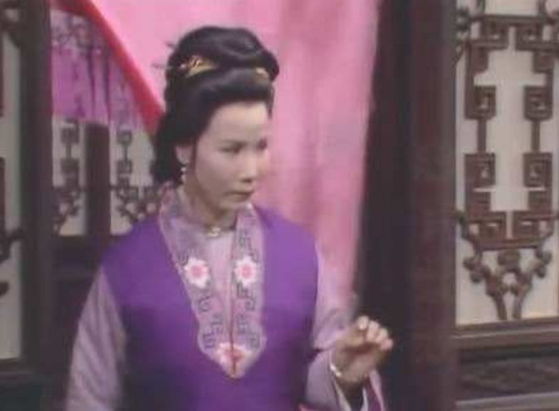 梦境的启示，为何梦见向别人借鞋给老公，却发现是烂鞋？