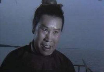 梦境的深层含义，一晚连续三个梦梦见刚去世之人护送回家的象征解析