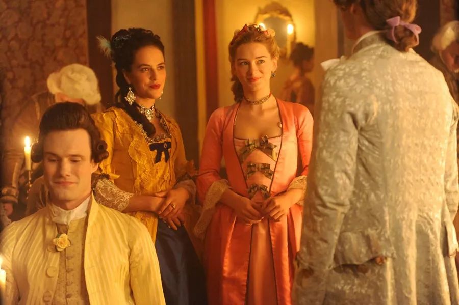 梦境解析，晚上梦见死人，与姐妹共临的深层含义