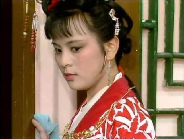 女友分手后的梦境纠缠，解析夜间梦境中的情感回响