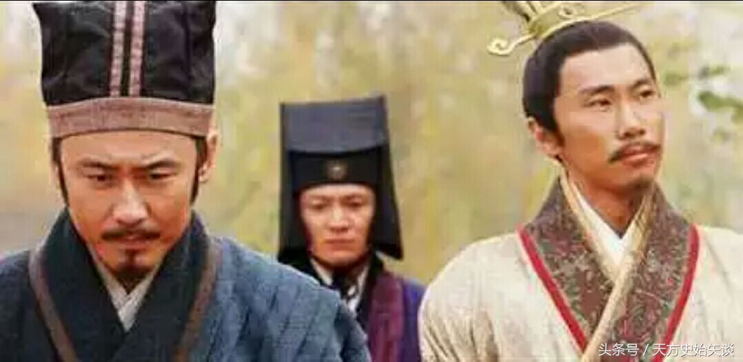 梦境深渊，解读梦见掉进粪坑里的深层含义与心理启示