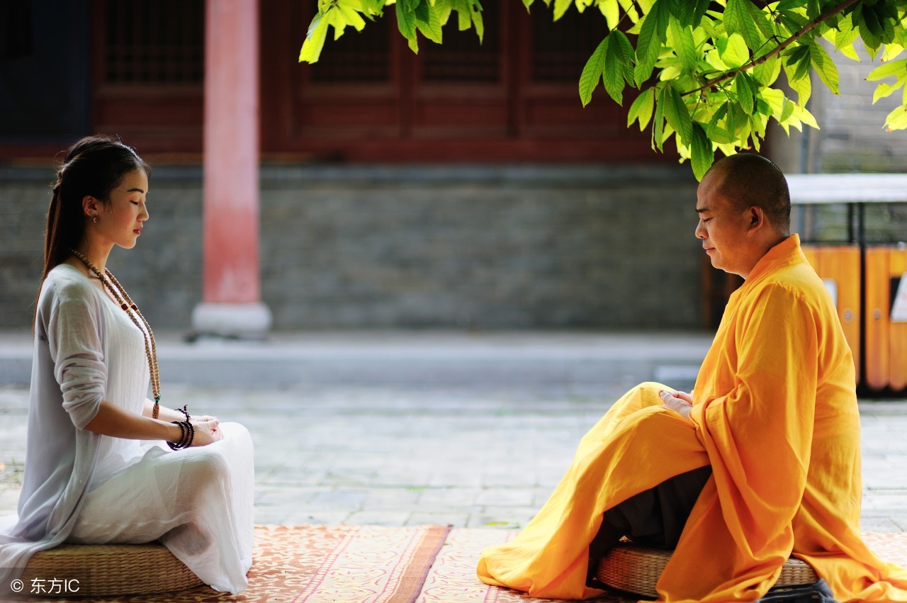 经常会梦见自己去找初恋情人，梦境背后的深层含义与解析