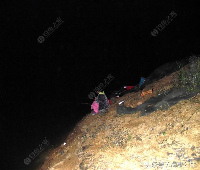 梦境解析，梦见他人垂钓与男孩水中摸蛋的奥秘
