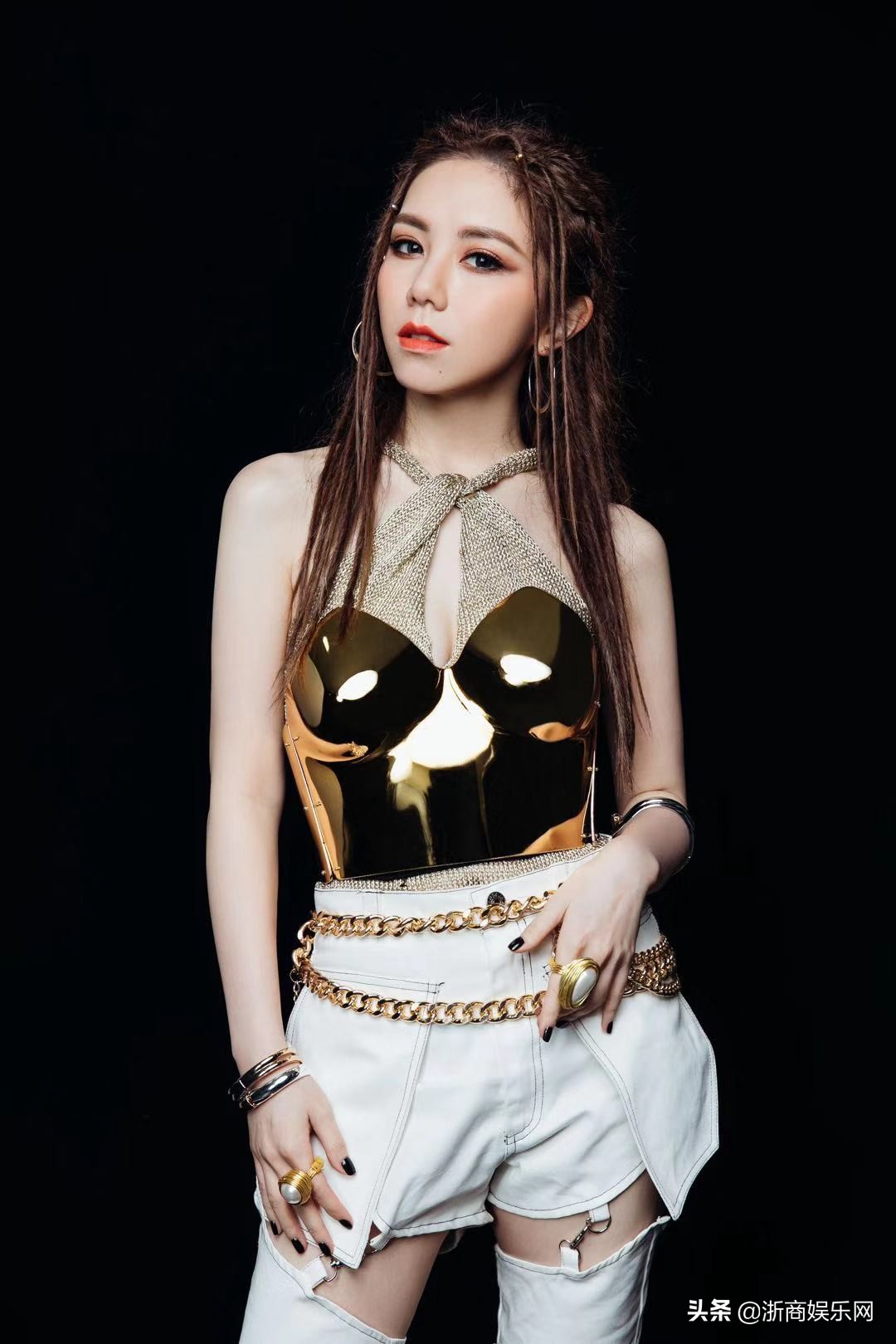 梦境的隐喻，解析我妈做梦梦到蛇的深层含义