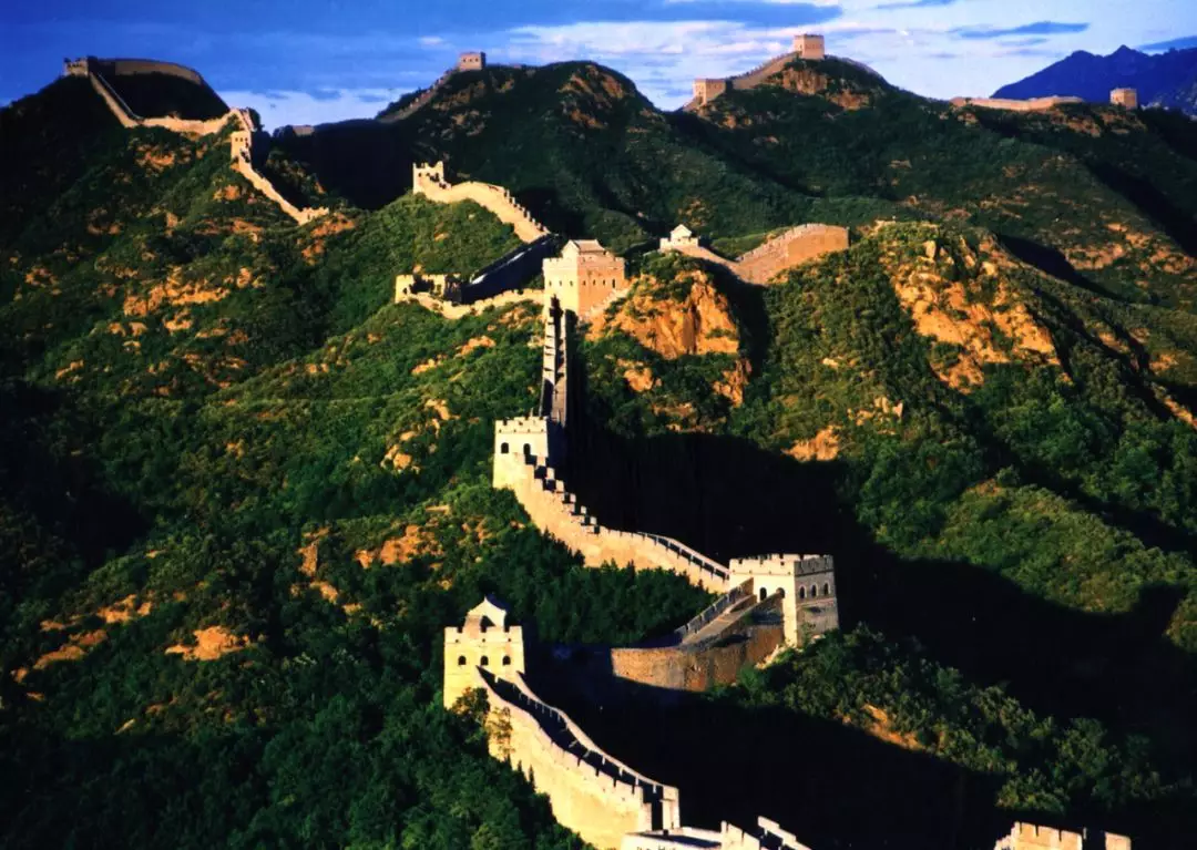 梦境交织，情感复苏的预兆，还是内心的渴望？