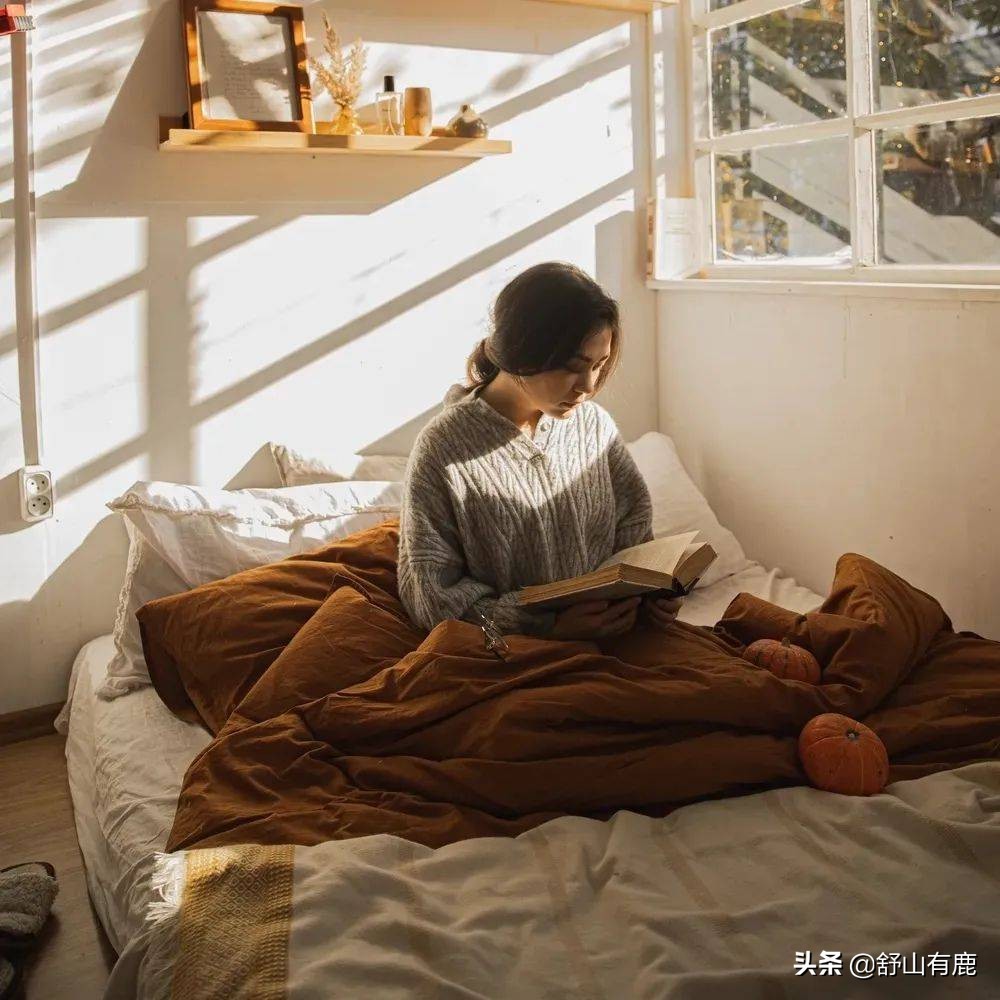 我梦到一个人12次这算什么？深度解析梦境中的神秘信号