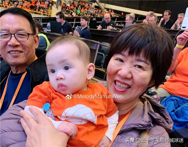 梦见到死去奶奶咬我，解读梦境背后的深层含义与情感纽带