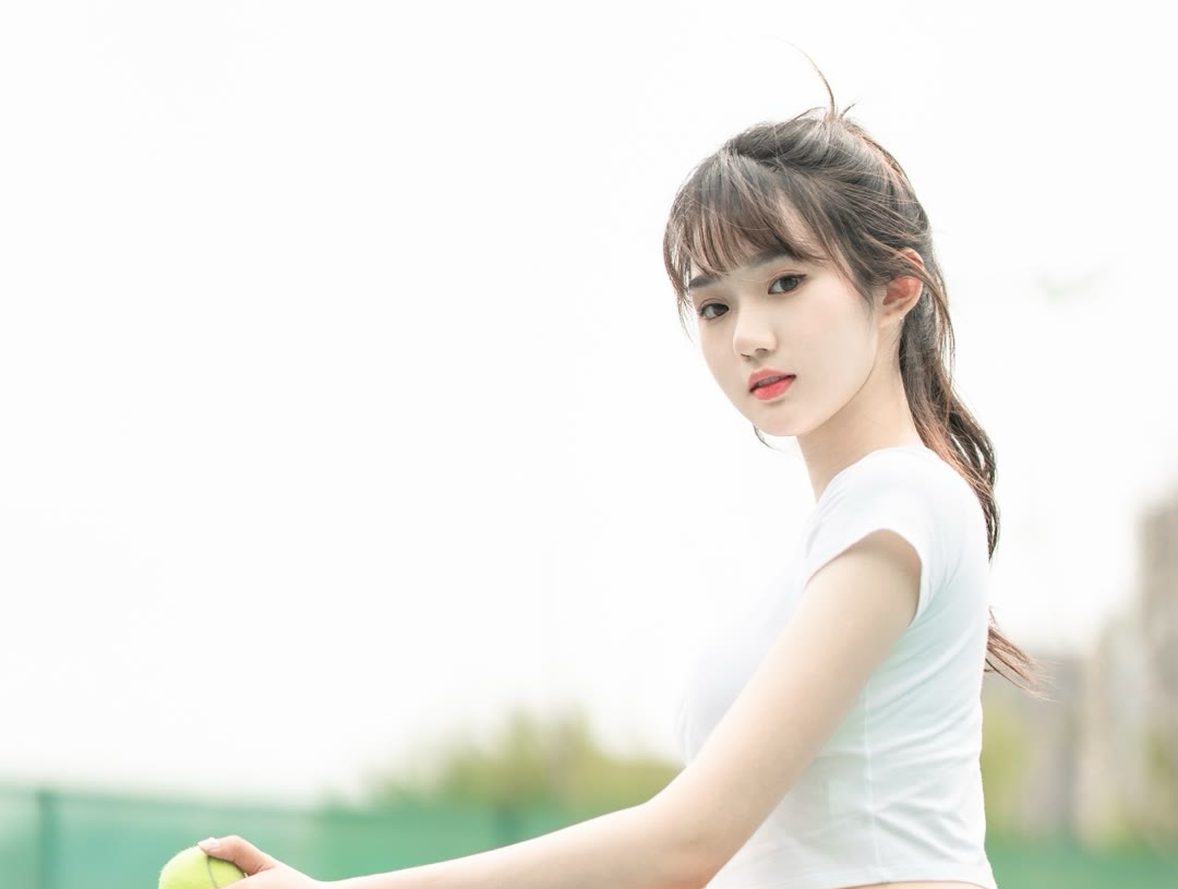 宝贝…趴在墙上张开腿按摩器 乖宝贝把腿张开我轻点