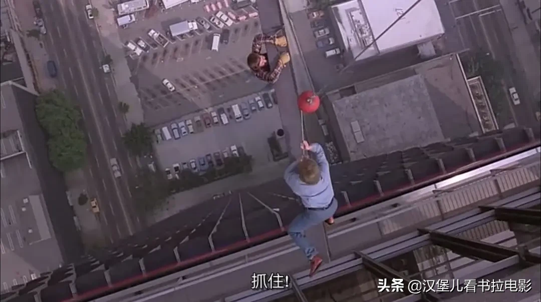 老梦到蛇追我咬我，梦境背后的深层含义与解析