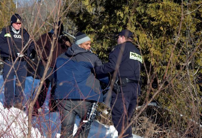 梦境之谜，解析梦到朋友被淹死而我见死不救的心理暗流