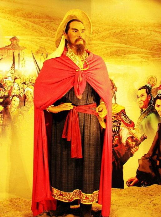 梦见捡了两把刀，探索梦境背后的深层含义与启示