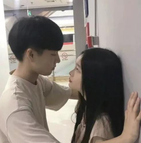梦见男友变渣男，一场梦境的深层解析与情感启示