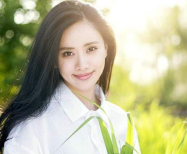 梦见自己喜欢的人与别人结婚，解读梦境背后的情感纠葛与心理启示
