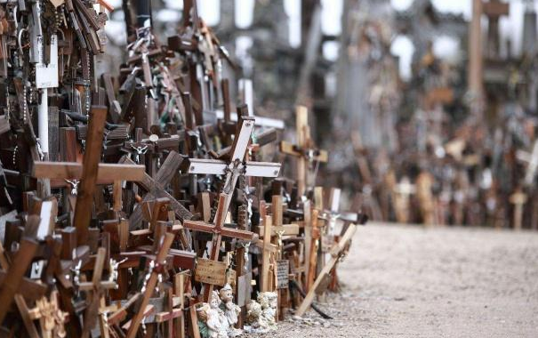 梦境与现实交织，老婆怀孕中期，老公梦见老婆生男孩的深层含义解析