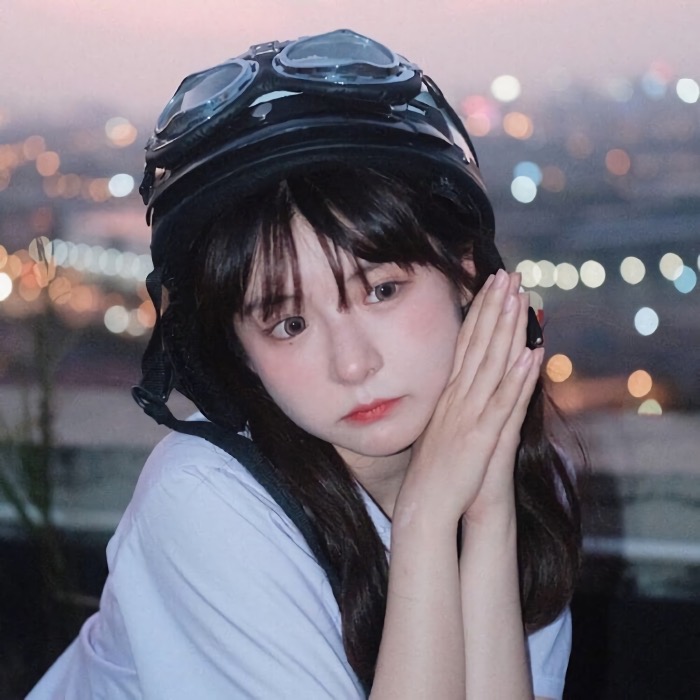 云雀在BY泊岸边